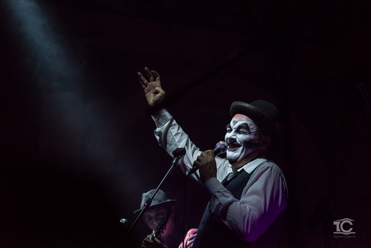 Adrian Stout  si  Martyn Jacques de la Tiger Lillies live la Cluj