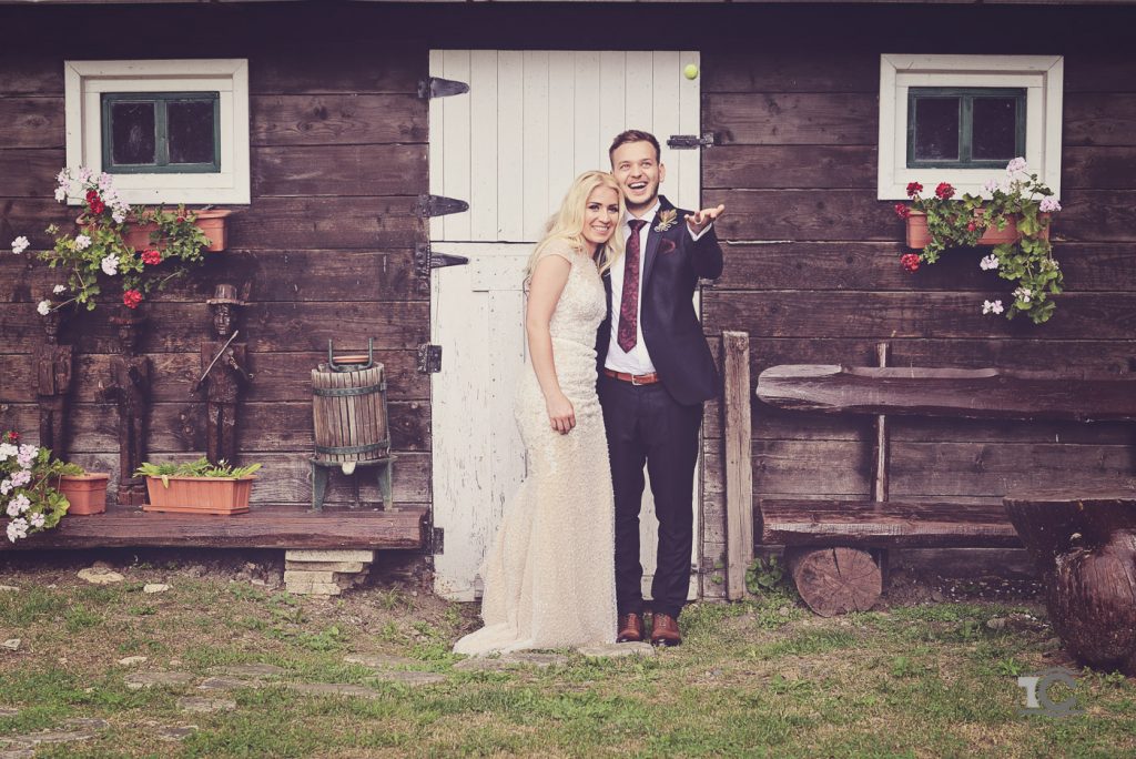 Sedinta foto din timpul petrecerii de nunta Helga si Andrei
